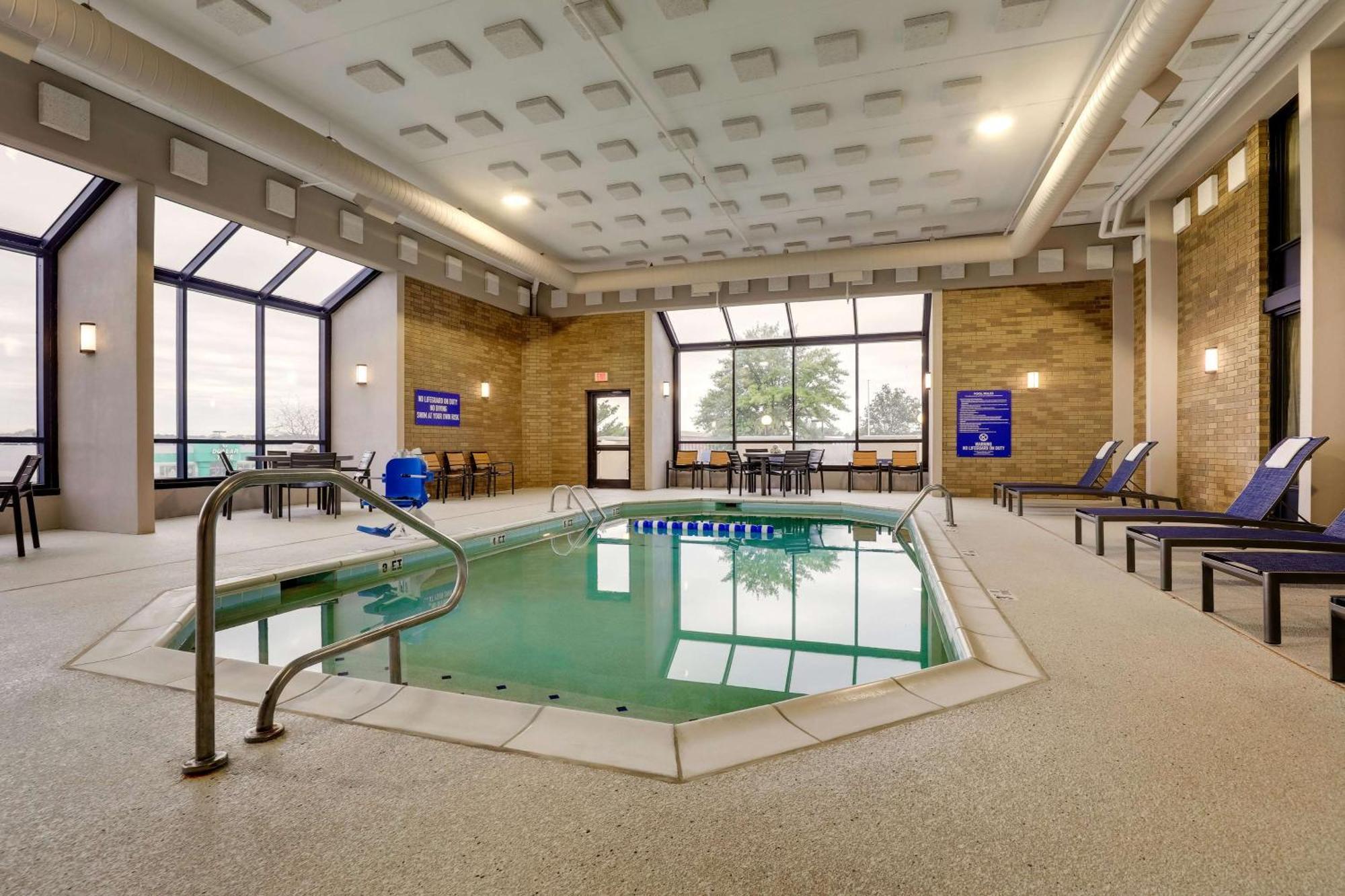Drury Inn & Suites Cape Girardeau Eksteriør billede